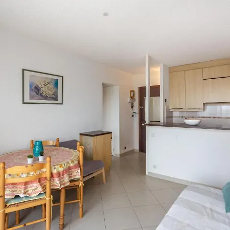 Les Pescadieres-4 By Interhome * لو لا فاندو